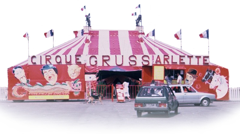 chapiteau-arlette-gruss